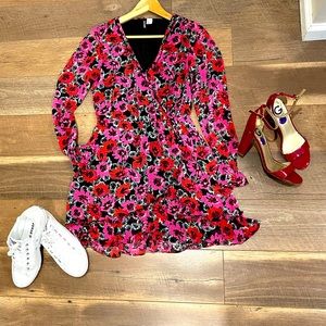 Pink and Rose Floral Dress🌹🌹🌹